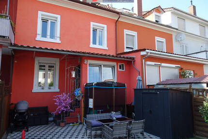 Modernisiertes Reihenmittelhaus in sehr ruhigen Lage von Lörrach