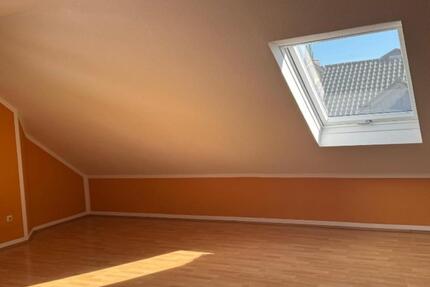 Schöne 2-Zimmer Wohnung in Pilgerzell (Ge - Künzell