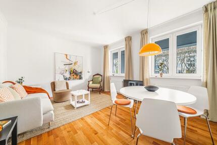 PROVISIONSFREI !! Charmante 2-Zimmer Wohnung in Warschau - Berlin Steglitz-Zehlendorf