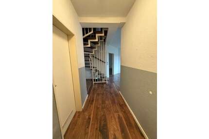 Wohnung zum Mieten in Duisburg 1.250,00 € 140 m²