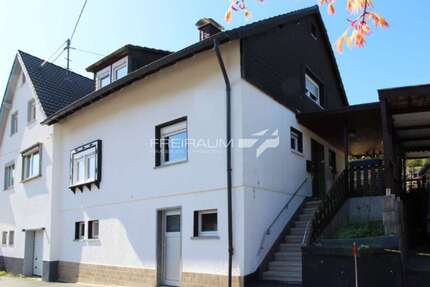Haus zum Kaufen in Niederfischbach 198.000,00 € 112 m²