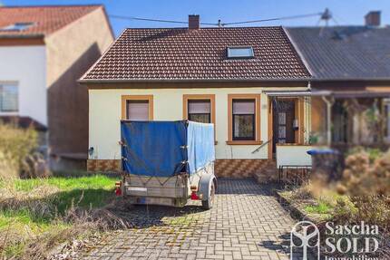 Kleines Handwerkerhaus in Elversberg mit Garten, Terrasse, Stellplatz & beheiztem Partyraum - Spiesen-Elversberg