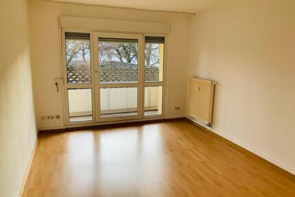 **Besichtigung: Sa., 11.05.26 um 18:45 Uhr** Renovierte Wohnung mit Balkon! - Brandenburg an der Havel Görden