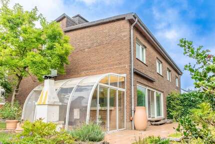 Haus zum Kaufen in Waltrop 275.000,00 € 154 m²