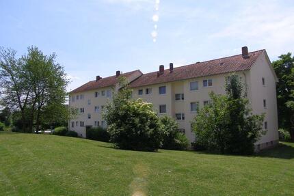 Schöne 2-Zimmer Erdgeschosswohnung mit neuen Bodenbelägen zu vermieten - Fulda Kohlhaus