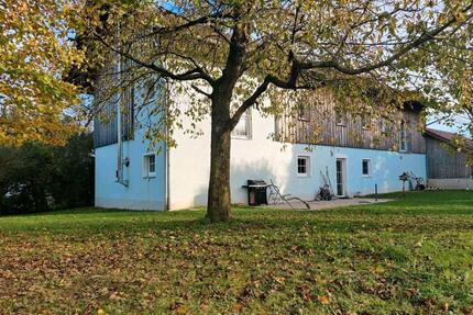 Großes Wohnhaus mit Garten zu vermieten - Aicha vorm Wald