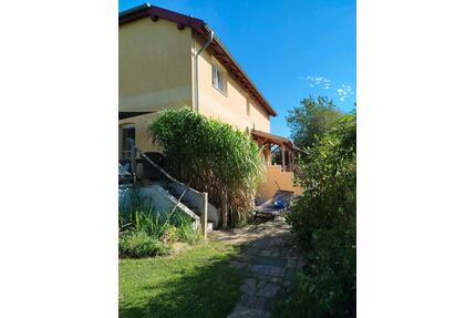 Freistehendes Einfamilienhaus 120 m² + 1700m² Eigenland - Lüdersdorf