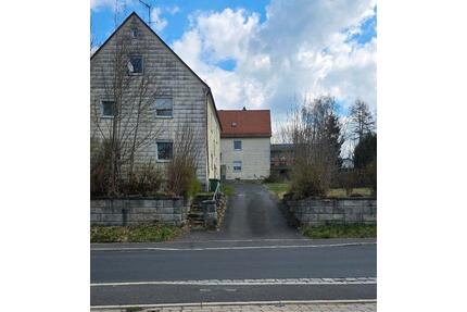 Investoren: 2 Häuser mit riesen Grundstück. Fichtelgebirge. - Brand