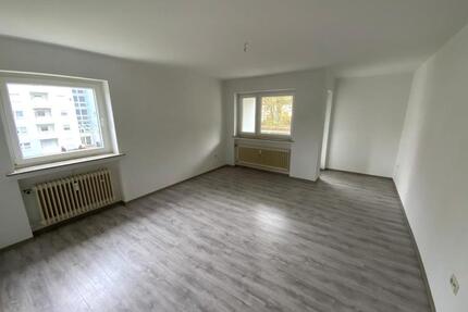 großzügige 3-Zimmer-Wohnung mit Balkon und Boden in Plettenberg Eschen