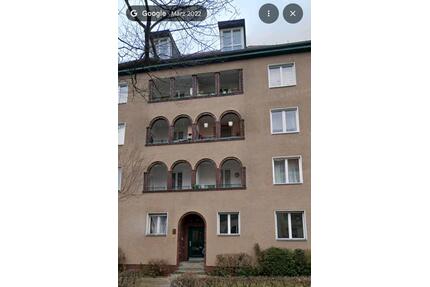 Gepflegte 3-Zimmer-Wohnung mit Balkon in Berlin-Tempelhof