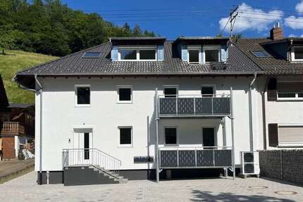 Haus zum Kaufen in MünstertalSchwarzwald 990.000,00 € 249.29 m² - Münstertal/Schwarzwald