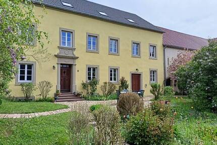 Charmantes Bauernhaus mit herrlichem Garten. L - Echternach nur 19min. - Peffingen