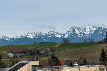 Helle 2 Zimmer Wohnung mit toller Aussicht zu verkaufen - Lindenberg im Allgäu