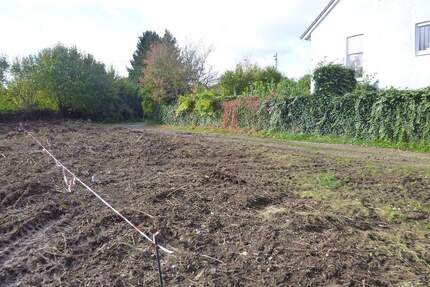 Baugrundstücke in Südlage in guter Wohnlage. Bebaubar mit Einfamilienhäusern. Eins bereits VERKAUFT - Eschweiler Bergrath