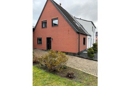 Kleines Häuschen zur Miete fußläufig zum Bhf Langerwehe