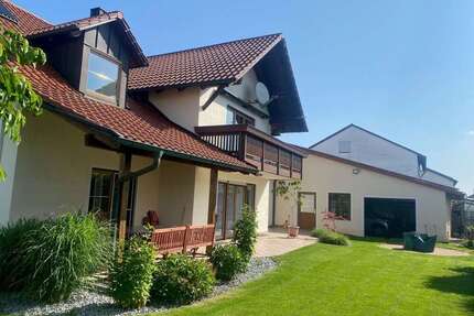 Haus zum Kaufen in Neustadt an der Donau 759.000,00 € 234 m²