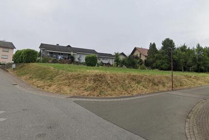 Schöner und erschlossener Bauplatz im ruhigen Wohngebiet - Maßweiler Häselbergerhof