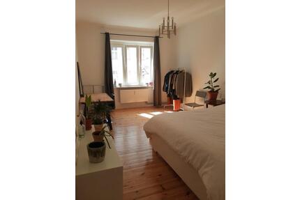 2-Zimmer-Wohnung zur Zwischenmiete in Neukölln (Juni-Sept) - Berlin