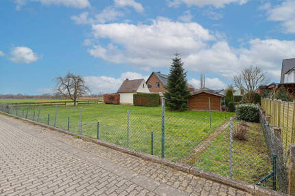 Baulücke in ruhiger Lage - 92.075,00&nbsp;EUR Kaufpreis, ca.&nbsp; 0,00&nbsp;m&sup2; in Lübbecke (PLZ: 32312) Eilhausen