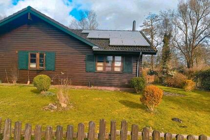 Holzhaus in ruhiger Lage - 275.000,00&nbsp;EUR Kaufpreis, ca.&nbsp; 120,00&nbsp;m&sup2; in Hennstedt (PLZ: 25779)