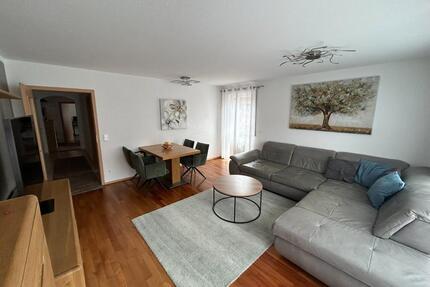 Helle 3‑Zimmer‑Wohnung mit 2 TG‑Plätzen (E‑Auto‑Vorbereitung) - Sauerlach