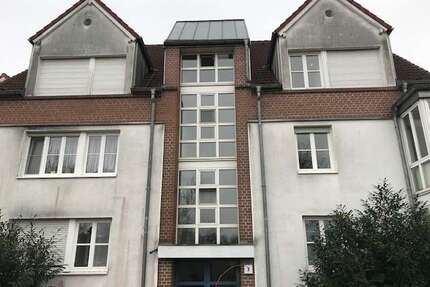 Wohnung zum Mieten in Halle 490,00 € 65.06 m²