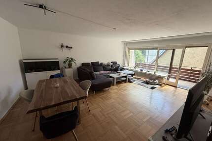 Haus zum Mieten in Königsbach-Stein 1.300,00 € 200 m²