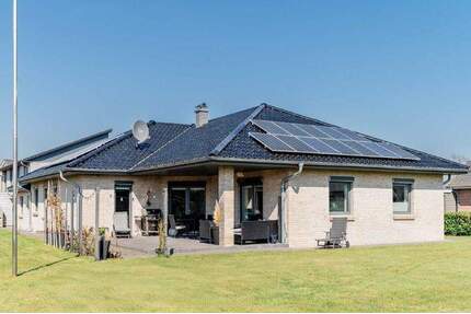 Ankommen! Auspacken! Wohlfühlen! Zukunftsorientierter Winkelbungalow in Schafflund