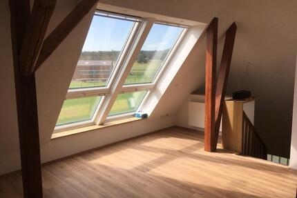 Helle Maisonette-Dachgeschosswohnung - Waldbrunn (Westerwald)