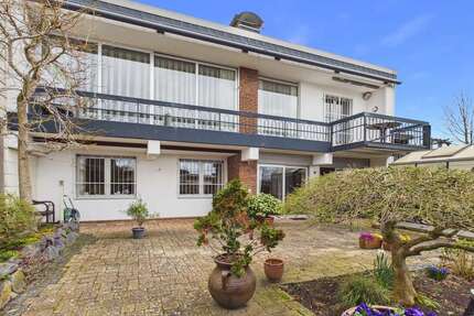 Haus zum Kaufen in Düren 449.000,00 € 169 m²