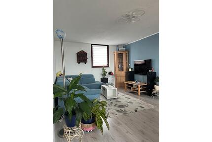 WG-Zimmer in FWH-Troisdorf ideal für berufstätige Frauen