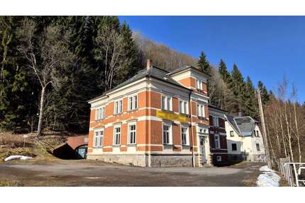 Haus zum Kaufen in Johanngeorgenstadt 220.000,00 € 346 m²