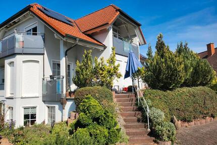 4 Zimmer Wohnung - 1.500,00&nbsp;EUR Kaltmiete, ca.&nbsp; 110,00&nbsp;m&sup2; in Burglauer (PLZ: 97724)
