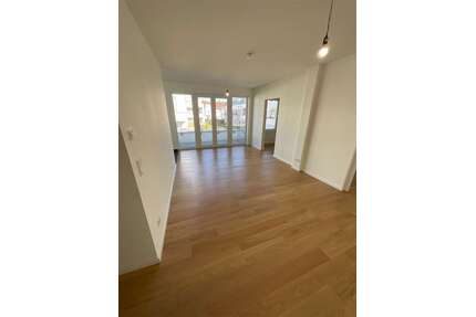 Wohnung zum Mieten in Berlin 812,00 € 55.99 m²