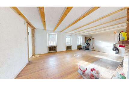 Haus zum Kaufen in Waldfischbach 119.000,00 € 130 m²