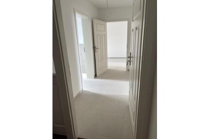 2 Zimmer DG-Altbauwohnung, kernsaniert - Heidelberg Handschuhsheim