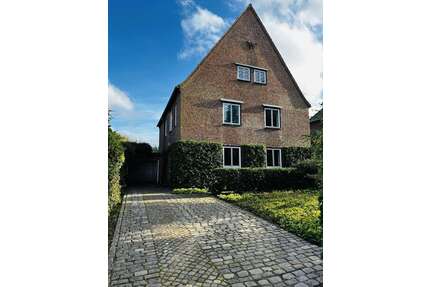 Haus zum Kaufen in Flensburg 895.000,00 € 240 m²