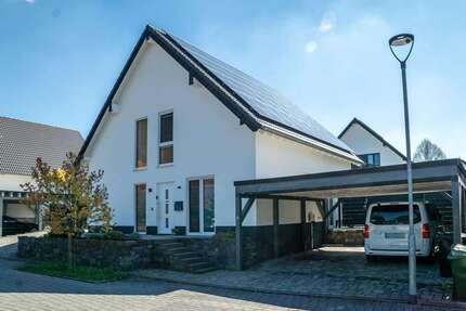 Haus zum Kaufen in Neustadt-Wied 549.000,00 € 160 m²