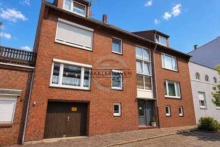 Haus zum Kaufen in Wilhelmshaven Heppens 415.000,00 € 303 m² - Wilhelmshaven / Heppens