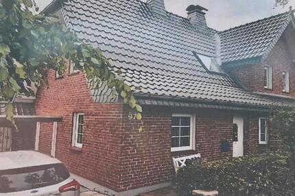 Haus mit Baugrundstück - 500.000,00&nbsp;EUR Kaufpreis, ca.&nbsp; 130,00&nbsp;m&sup2; in Augustdorf (PLZ: 32832)