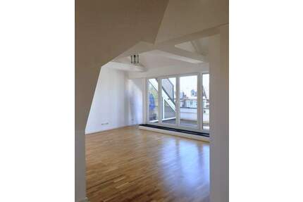 Charmante 3 12-Zi. Dachterr.-ETW mit Flair in Nbg. - Nähe Stadtpark Wohnung kaufen - Nürnberg Rennweg