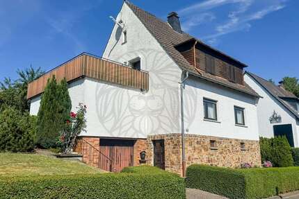 Haus zum Kaufen in Aarbergen 298.000,00 € 152 m²