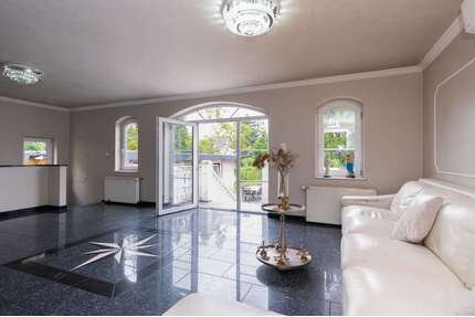 Haus zum Kaufen in Hanau 790.000,00 € 271 m²