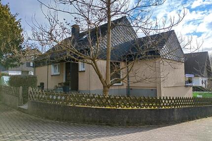 Einfamilienhaus freistehend mit Garage in Menden - Menden (Sauerland) Bösperde