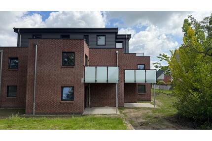 Erstbezug: Moderne Wohnung im 1. Obergeschoss mit Fahrstuhl und Balkon zur Miete - Owschlag