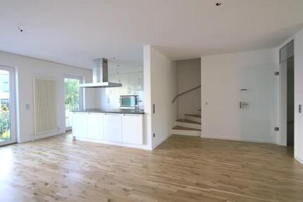 Gepflegtes Reihenendhaus in Hanau Wolfgang