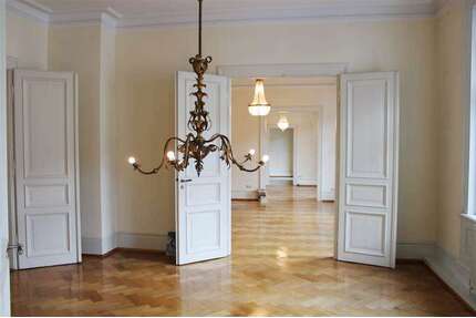 Wohnung zum Kaufen in Baden-Baden 595.000,00 € 220 m²