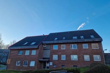 Neu Sanierte Dachgeschosswohnung 3 Zimmer zum 01.08.2026 - Eggebek