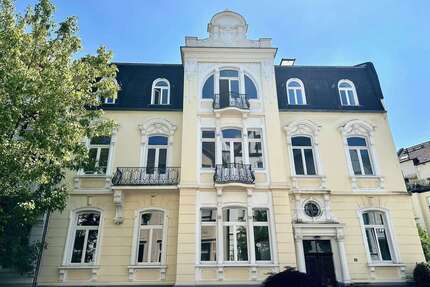 Wohnung zum Mieten in Bonn 1.980,00 € 155 m²