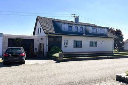 Haus zum Kaufen in Blaufelden 325.000,00 € 271 m²